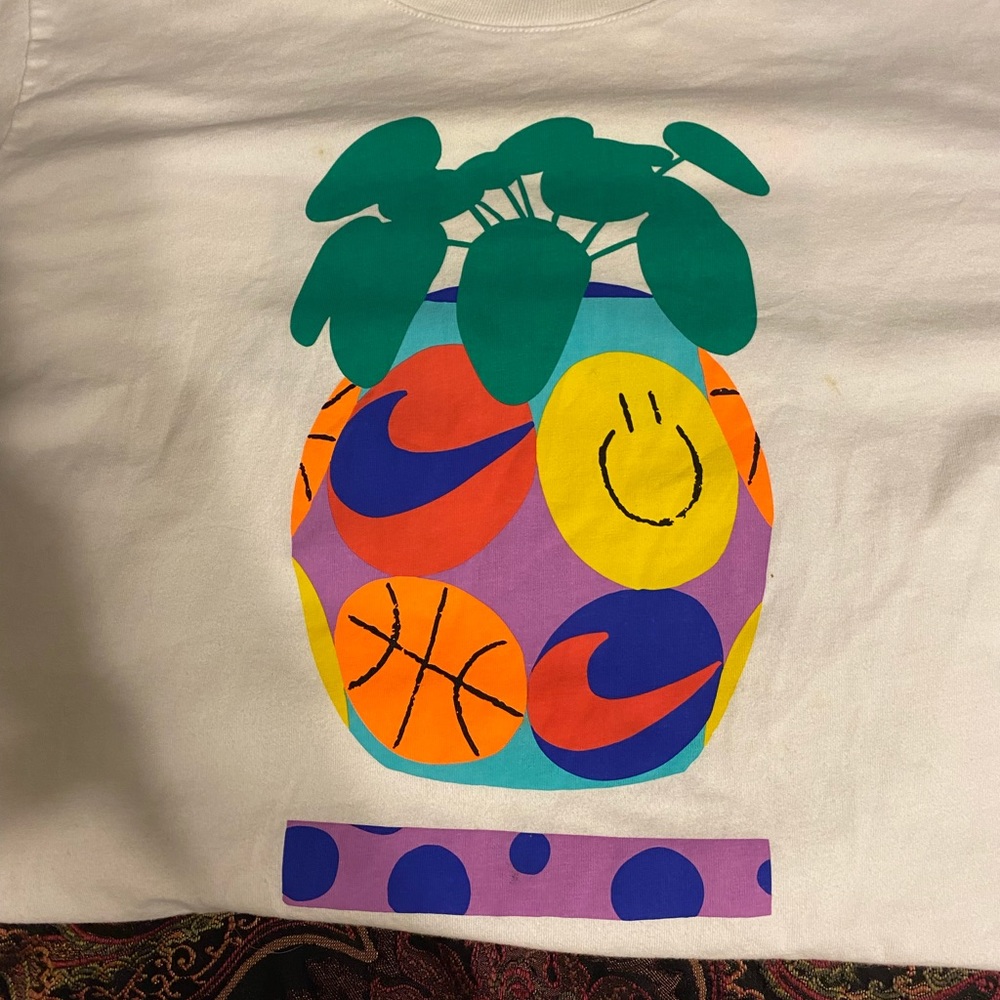 Money plant Nike t shirt